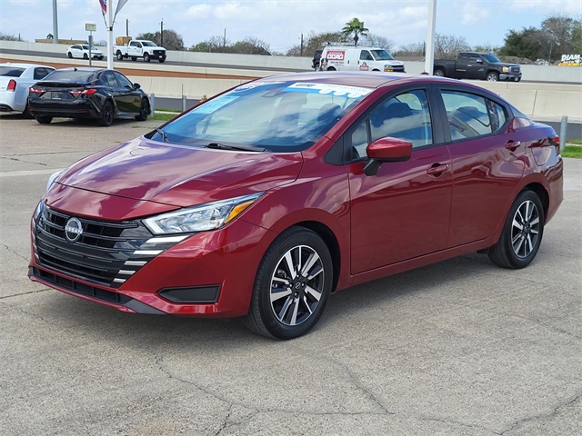 2025 Nissan Versa SV FWD