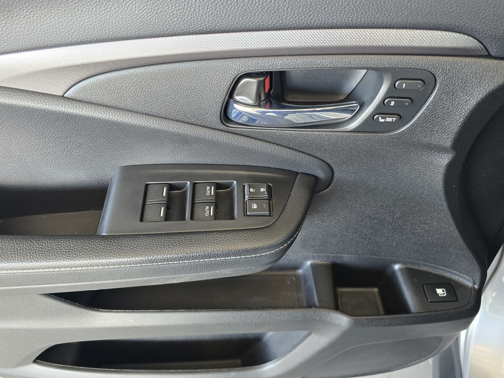 Thumbnail: 2022 Honda Ridgeline - 24