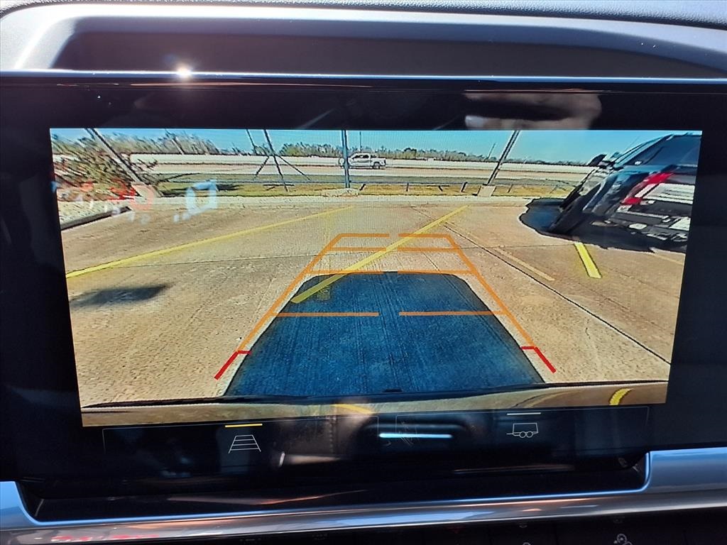 2023 Chevrolet Silverado 1500 LT Trail Boss - 9