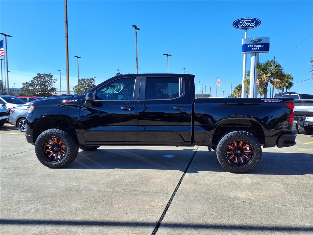 2023 Chevrolet Silverado 1500 LT Trail Boss - 2