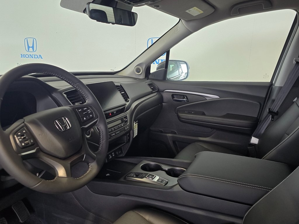 Thumbnail: 2025 Honda Ridgeline - 13