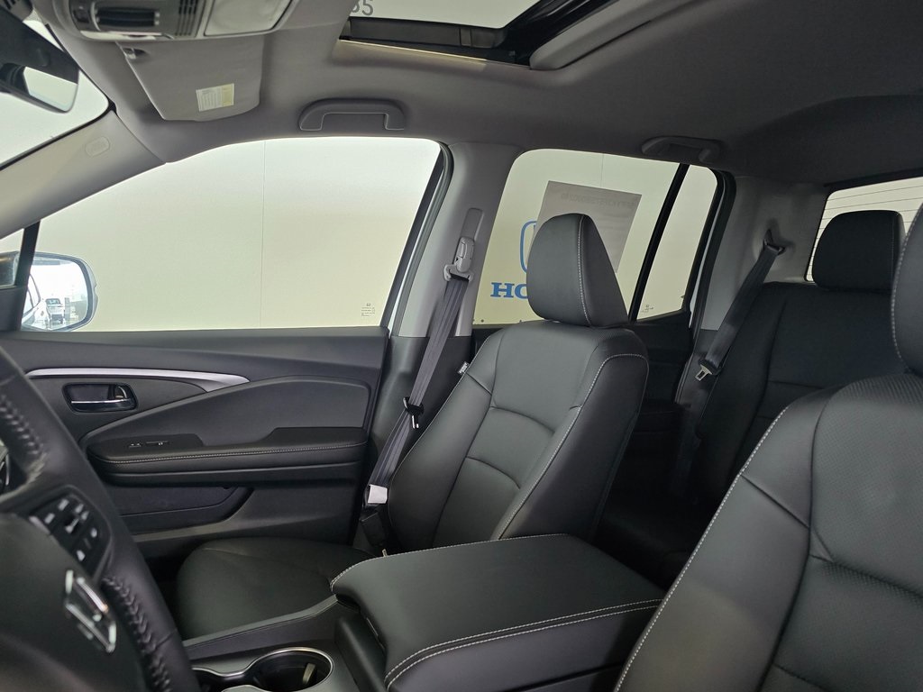 Thumbnail: 2025 Honda Ridgeline - 14