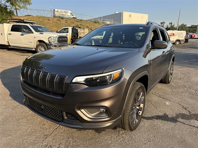 Certified 2021 Jeep Cherokee Latitude Lux with VIN 1C4PJMMXXMD198546 for sale in Kansas City