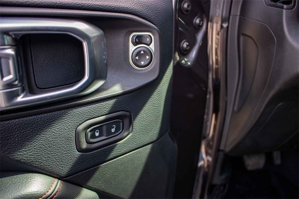 Used Car 2018 Jeep Wrangler  Unlimited Rubicon For Sale Under $30,000 In San Marcos, Texas