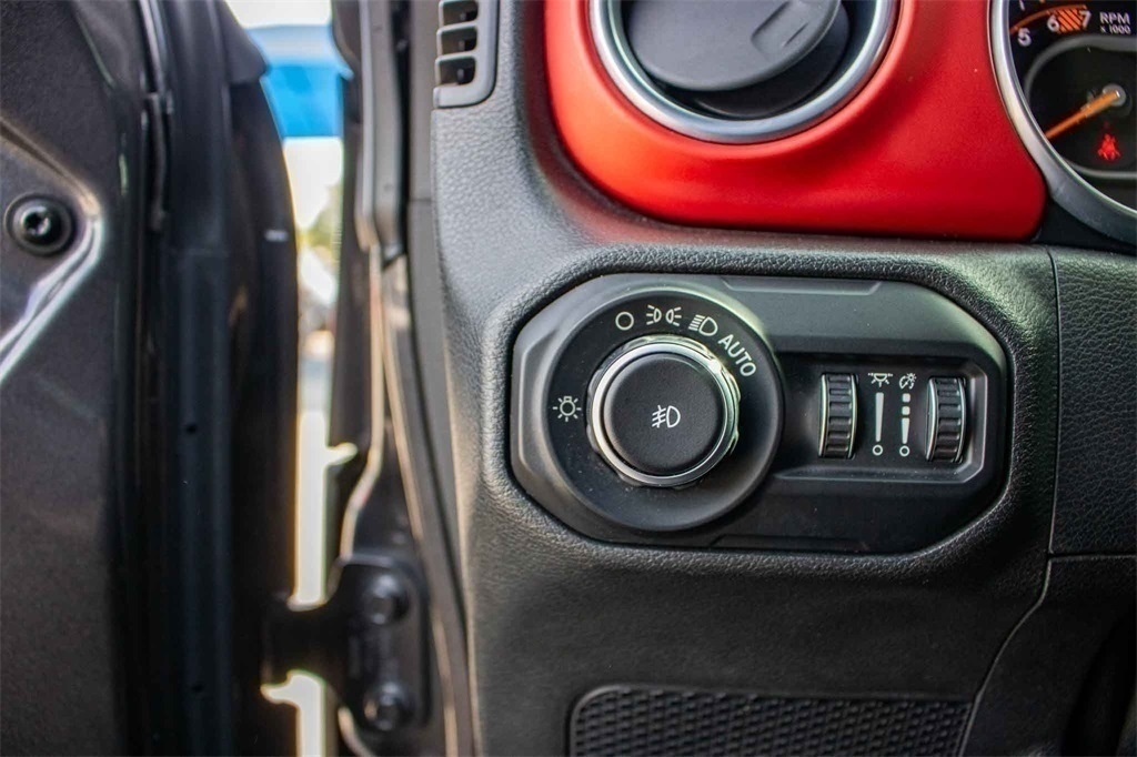 Used Car 2018 Jeep Wrangler  Unlimited Rubicon For Sale Under $30,000 In San Marcos, Texas