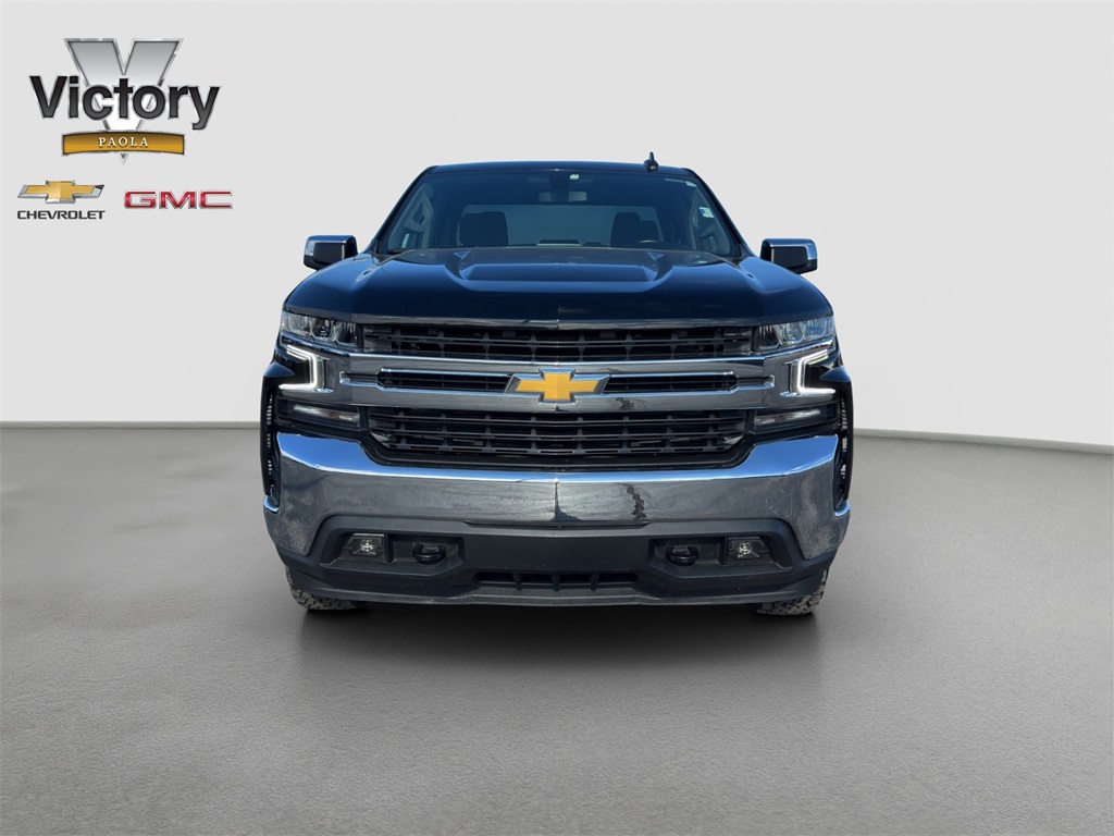 Used 2021 Chevrolet Silverado 1500 LT with VIN 1GCRYDEK6MZ359632 for sale in Kansas City