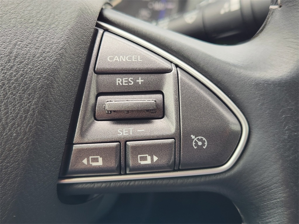 2014 INFINITI Q50 Base Silver at DeMontrond Auto Country