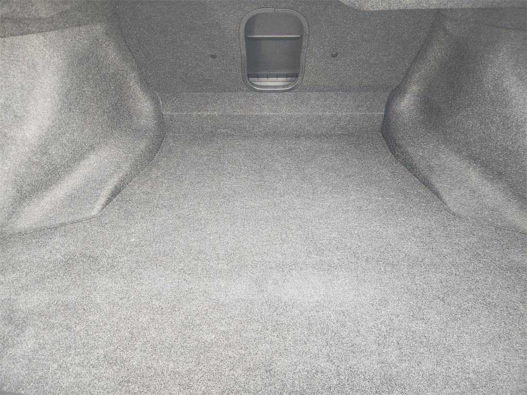 2014 INFINITI Q50 Base Silver at DeMontrond Auto Country