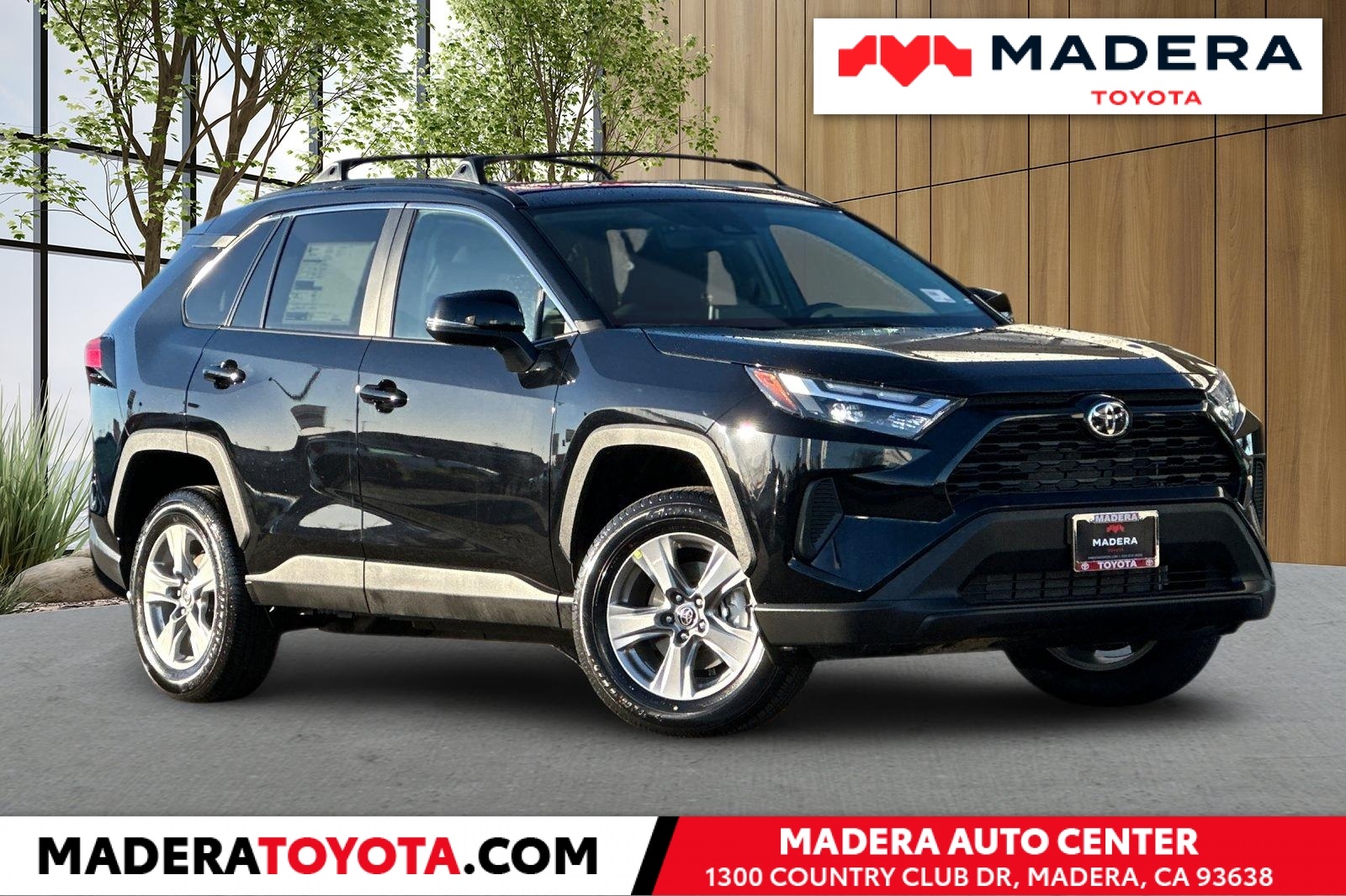 2025 Toyota RAV4 XLE AWD