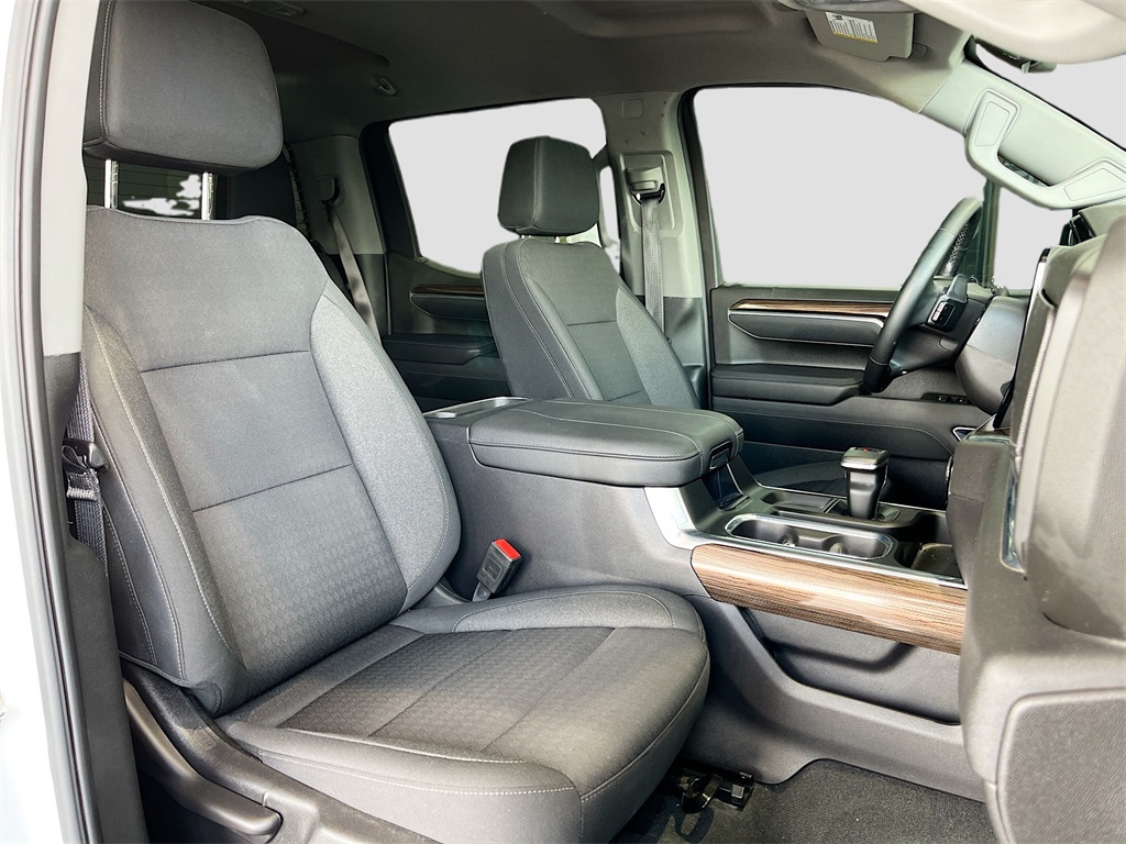 2025 Chevrolet Silverado 1500 LT Trail Boss White at Monument Chevrolet