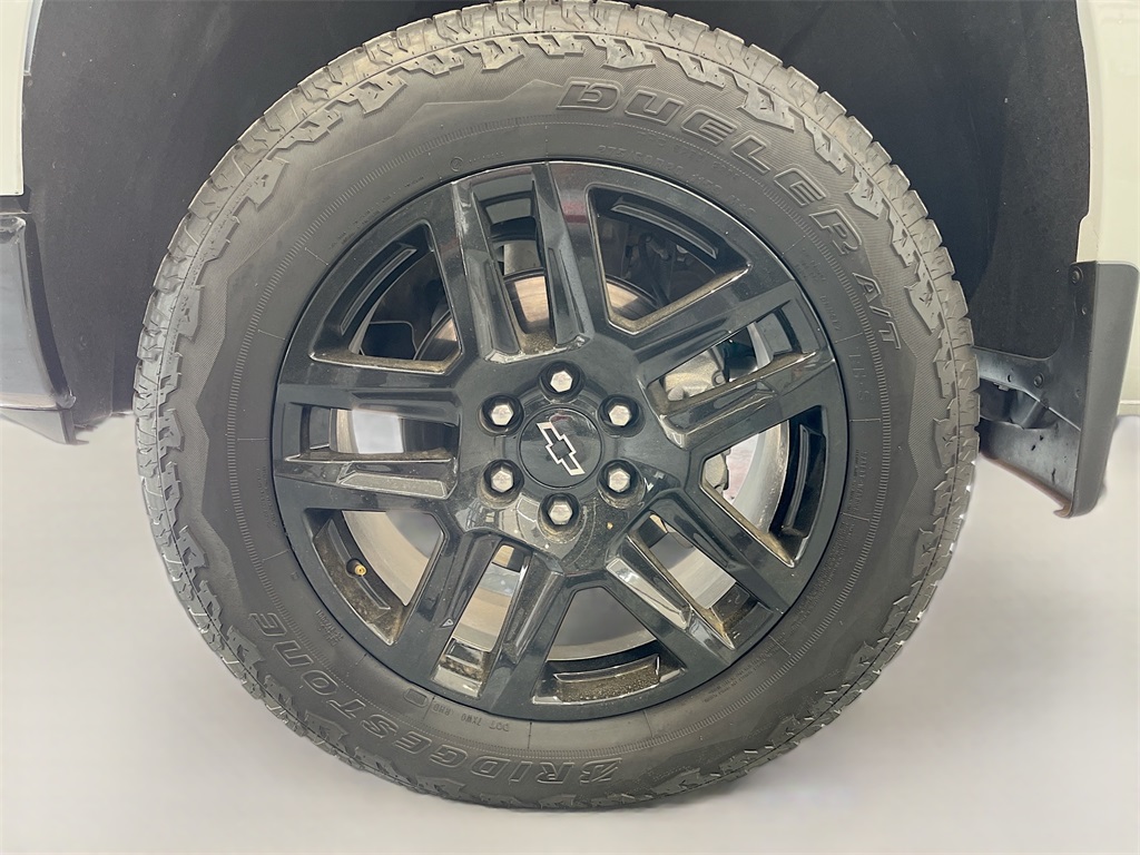 2025 Chevrolet Silverado 1500 LT Trail Boss White at Monument Chevrolet