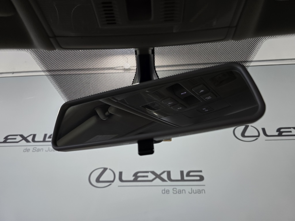 Thumbnail: 2018 Volkswagen Tiguan - 20