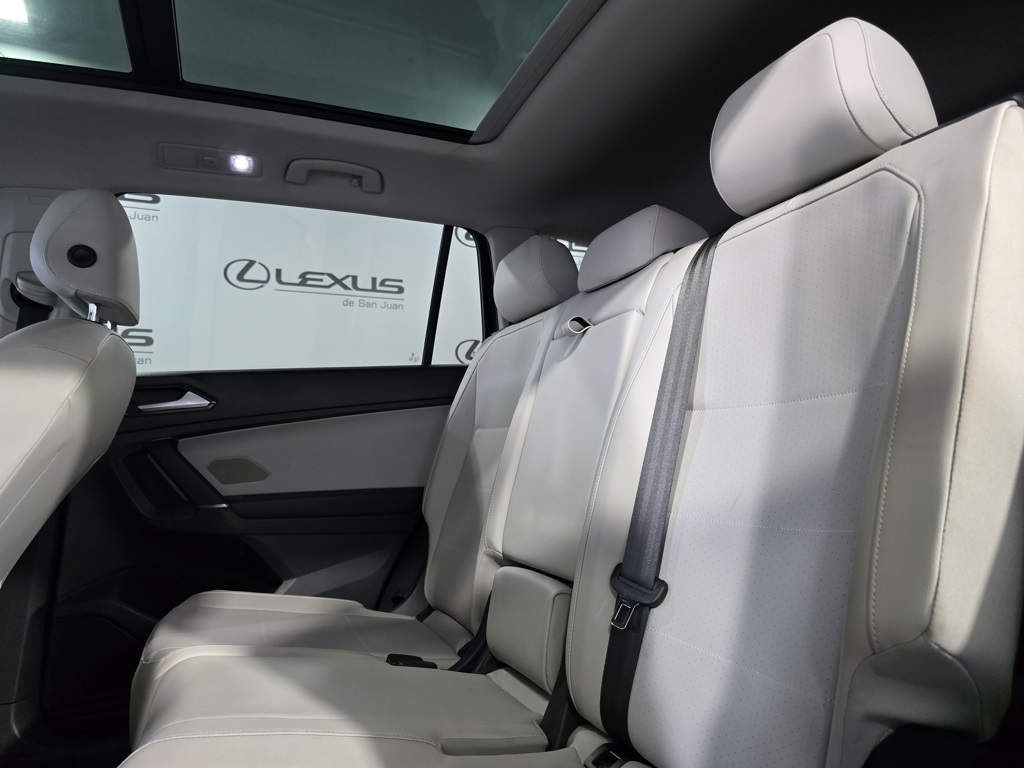 Thumbnail: 2018 Volkswagen Tiguan - 27