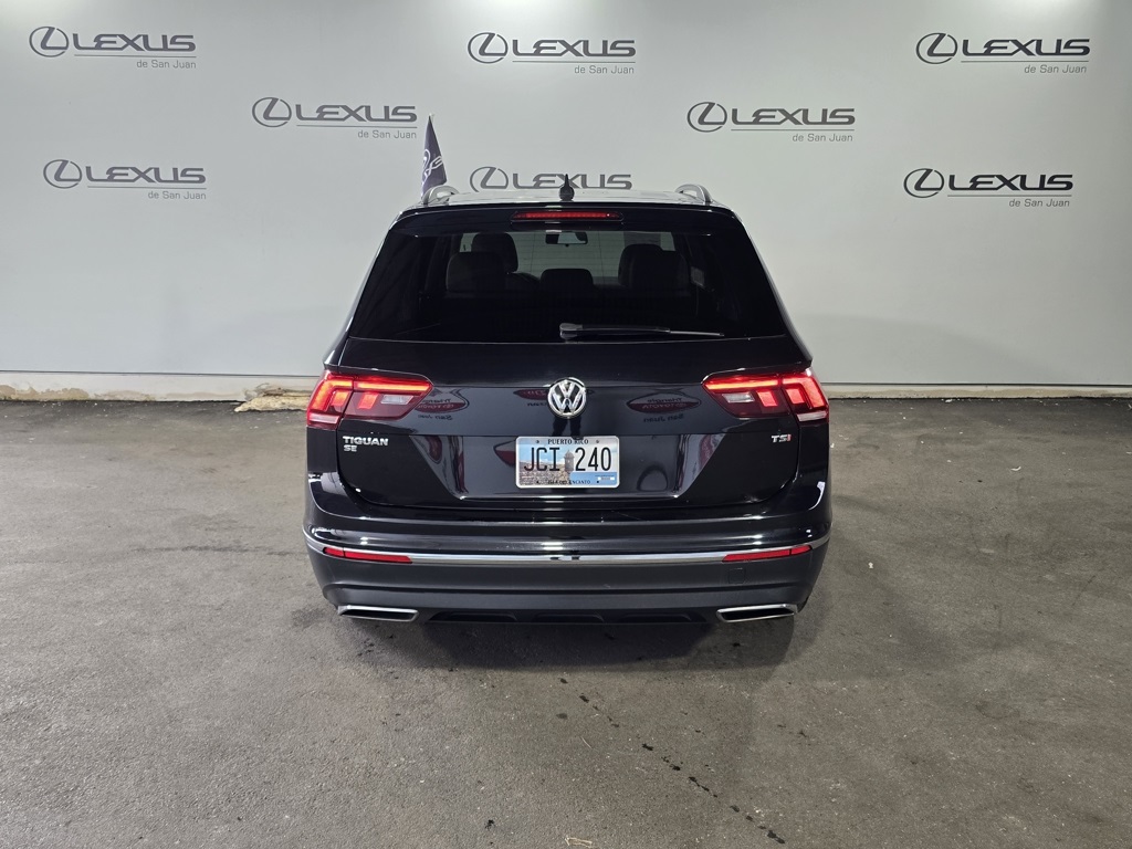 Thumbnail: 2018 Volkswagen Tiguan - 9