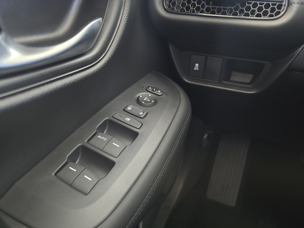 Thumbnail: 2026 Honda HR-V - 23