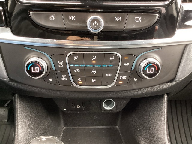 Used Car 2019 Chevrolet Traverse  Lt For Sale Under $20,000 In San Antonio, Texas