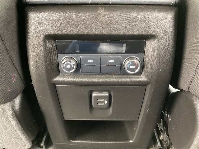 Used Car 2019 Chevrolet Traverse  Lt For Sale Under $20,000 In San Antonio, Texas