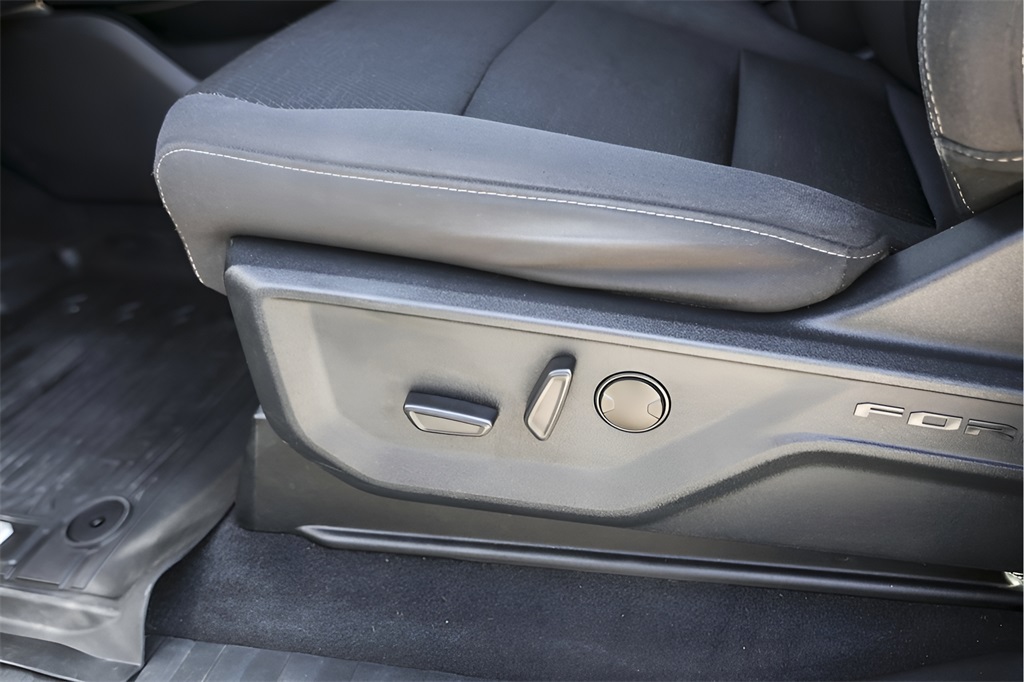 Used Car 2023 Ford F-150  Xlt For Sale Under $40,000 In Austin, Texas