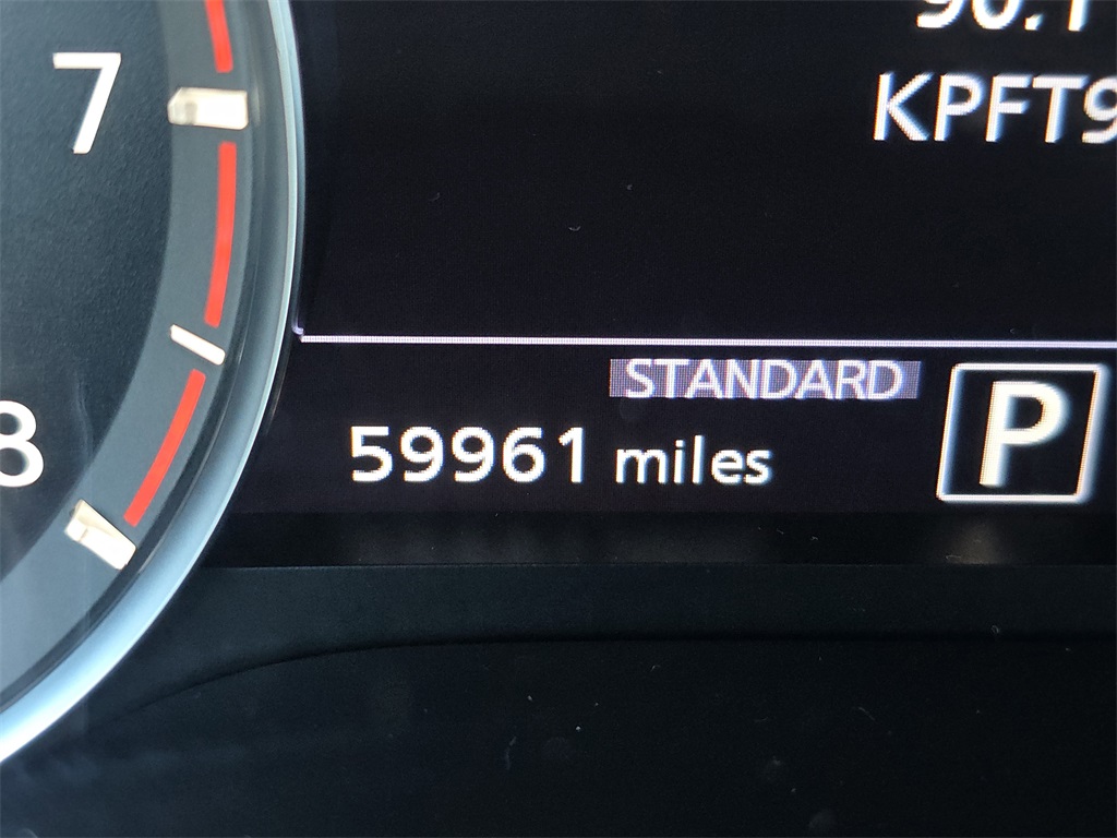 2022 INFINITI QX50 LUXE White at Gullo Toyota