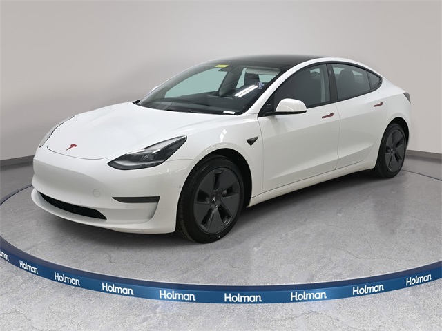 2022 Tesla Model 3 RWD