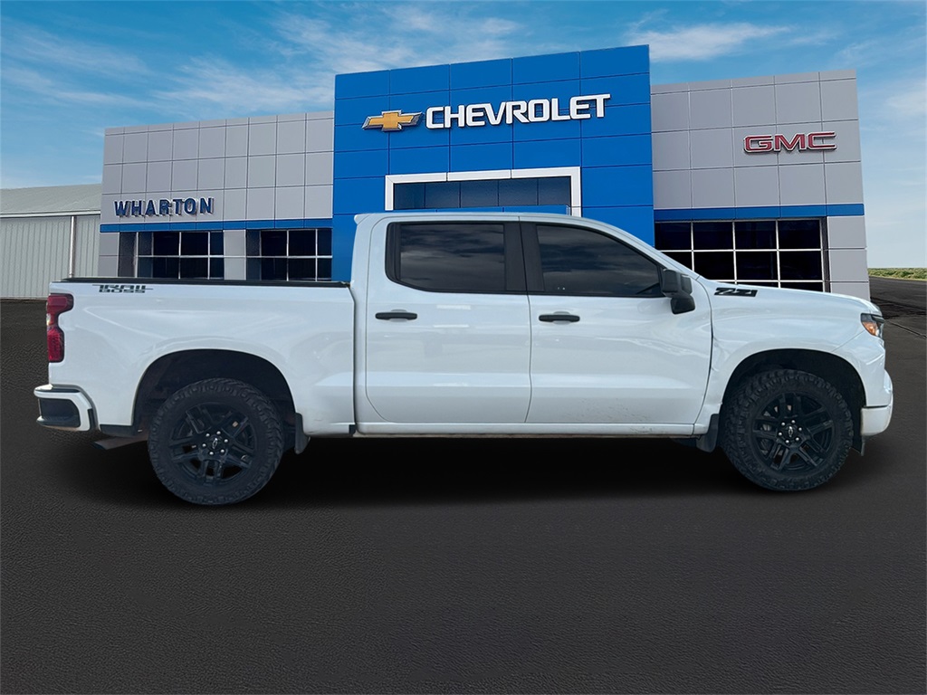 2023 Chevrolet Silverado 1500 Custom - 1