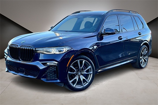 2021 BMW X7 M50i AWD