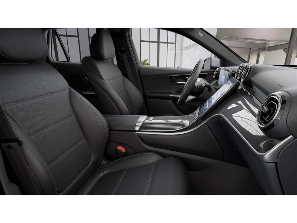 2026 Mercedes Benz GLC 300 4MATIC photo 4