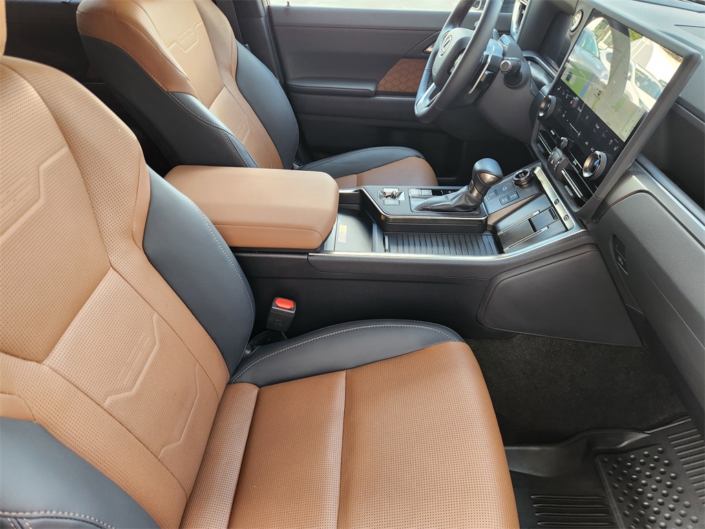 2024 Lexus GX 550 Luxury Gray at Westside Lexus