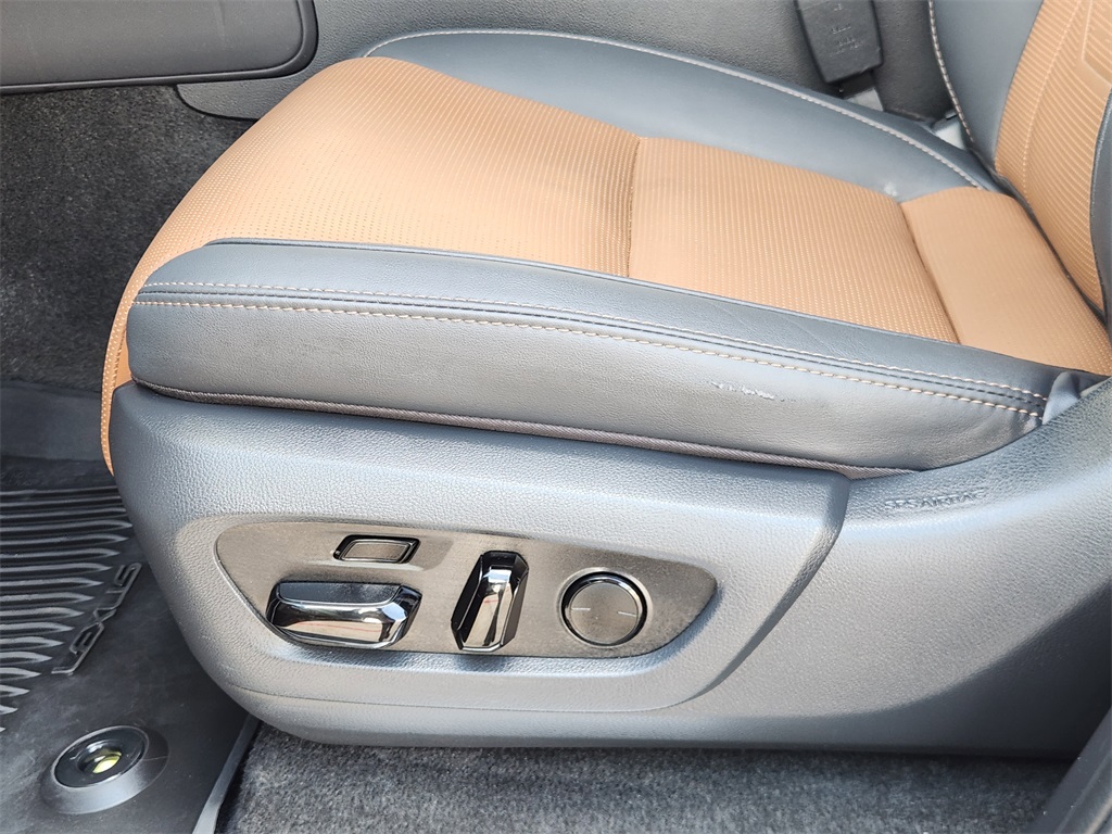 2024 Lexus GX 550 Luxury Gray at Westside Lexus