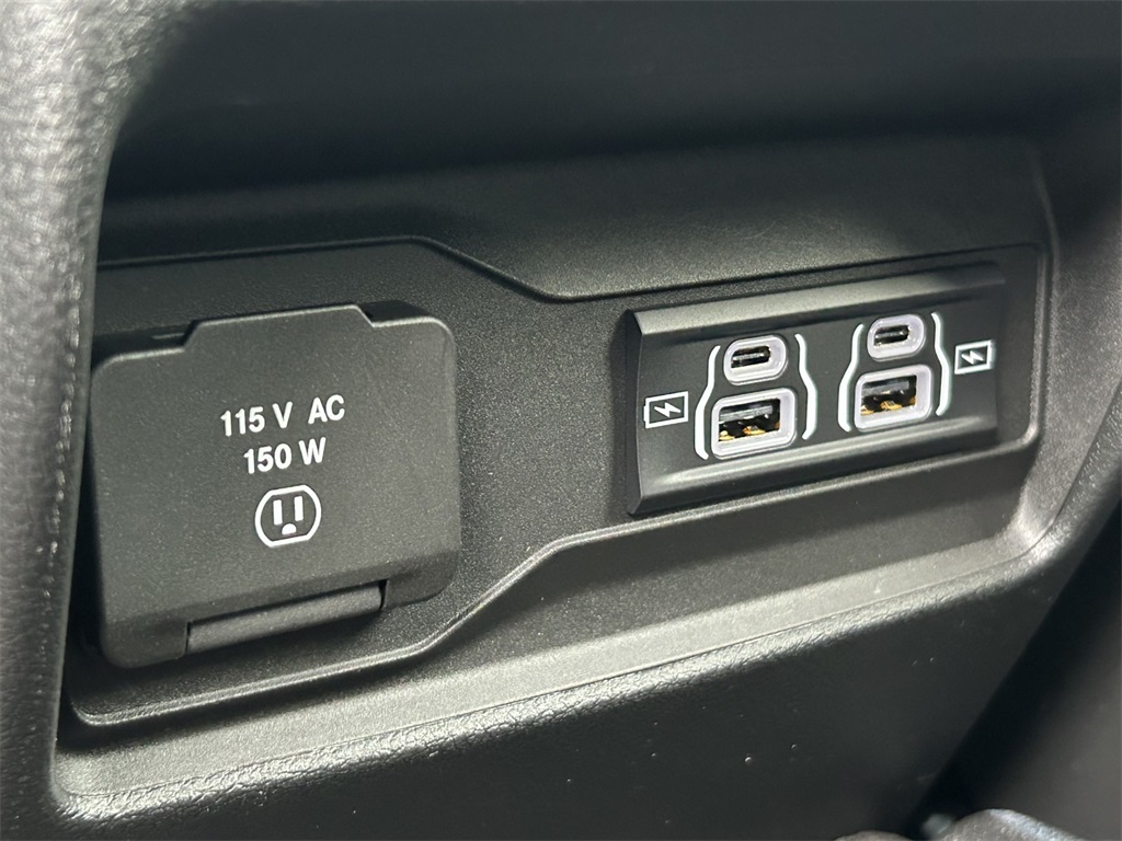 New Car 2025 Jeep Grand Cherokee L  Altitude For Sale Under $40,000 In San Marcos, Texas