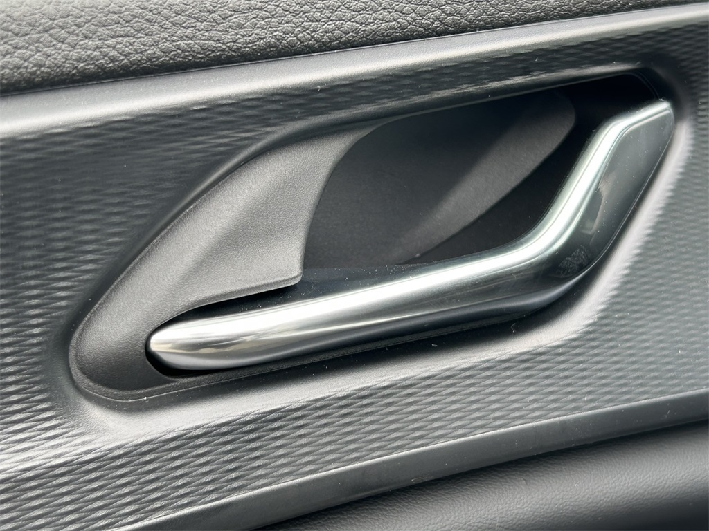 New Car 2025 Jeep Grand Cherokee L  Altitude For Sale Under $40,000 In San Marcos, Texas