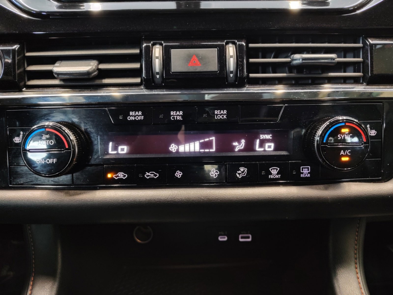 Used Car 2024 Nissan Pathfinder  Rock Creek For Sale Under $30,000 In San Antonio, Texas