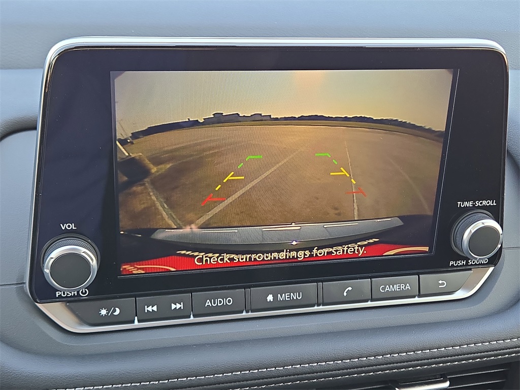 2026 Nissan Rogue SV - 11