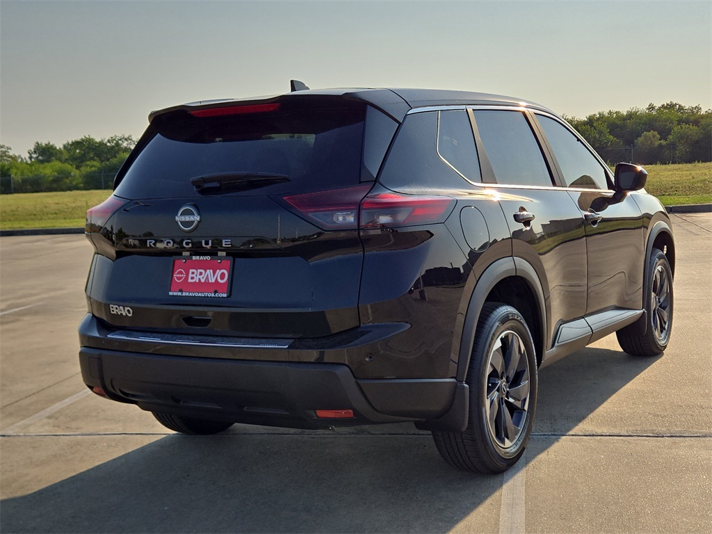2026 Nissan Rogue SV - 2