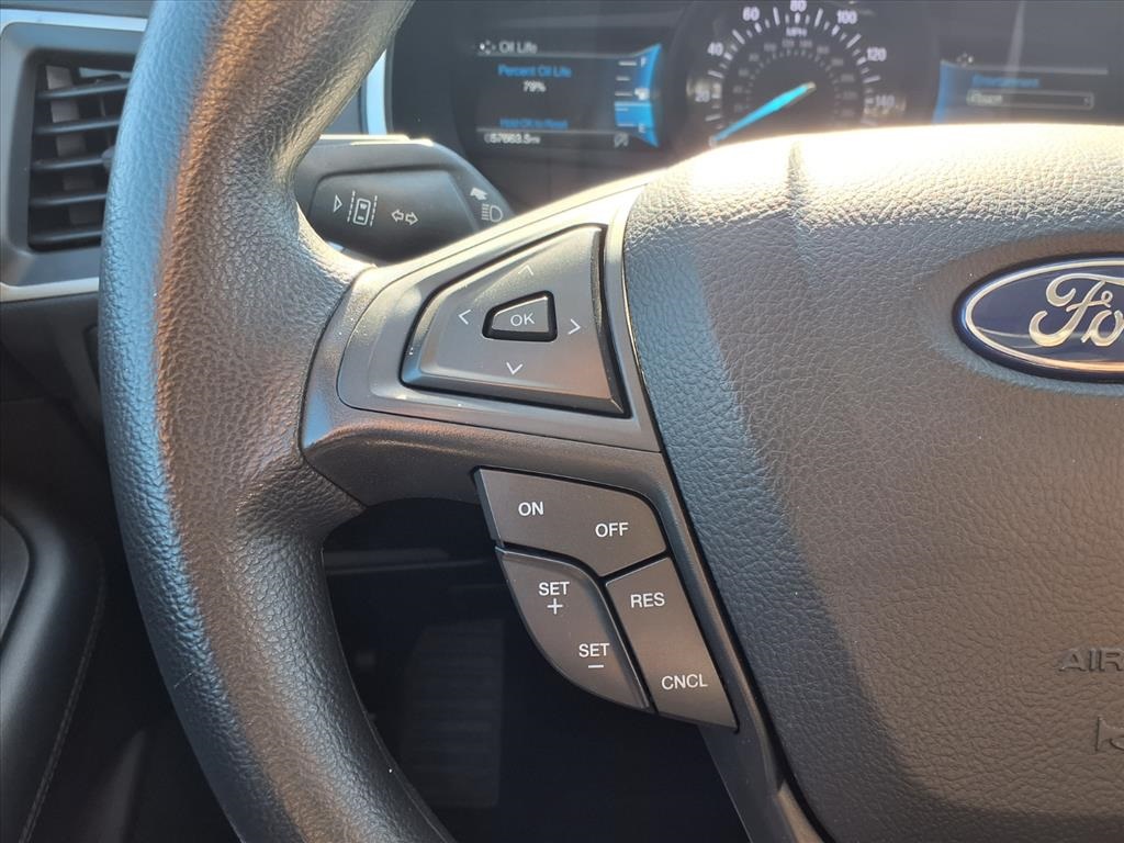 2021 Ford Edge SE Silver at Emmons Autoplex