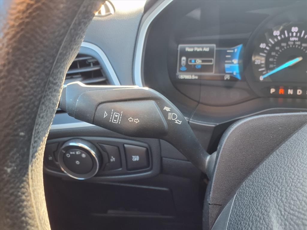 2021 Ford Edge SE Silver at Emmons Autoplex