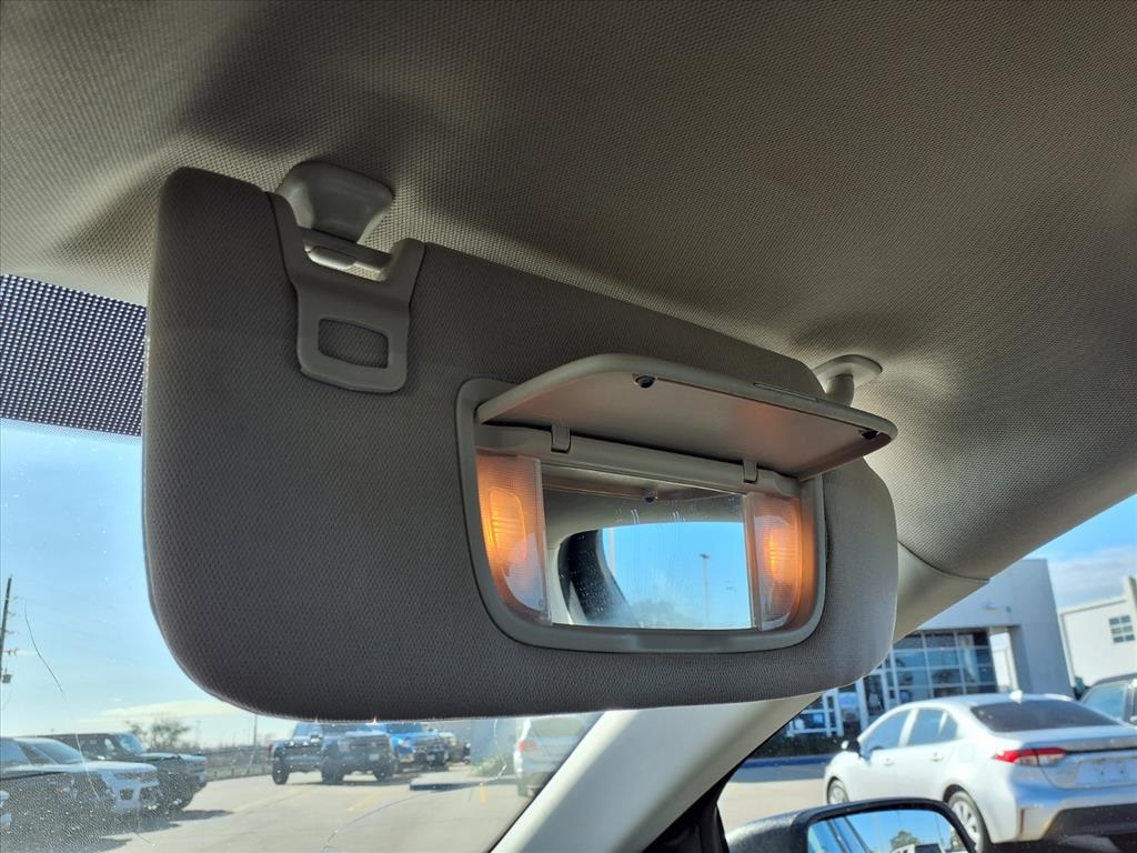 2021 Ford Edge SE Silver at Emmons Autoplex