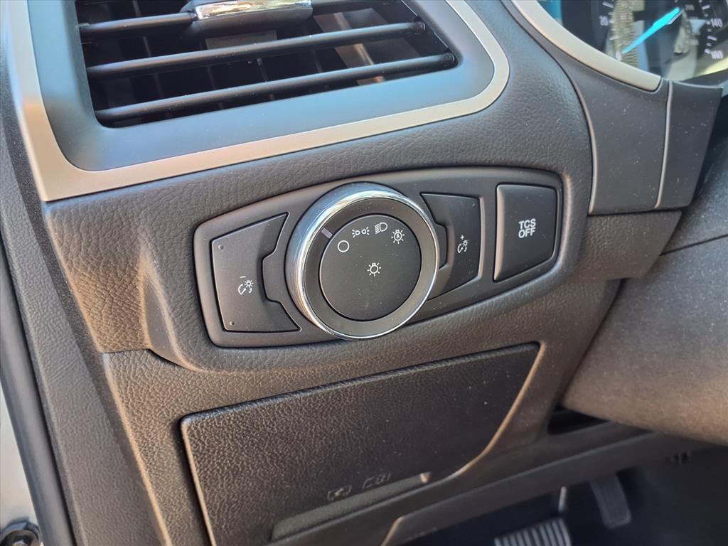 2021 Ford Edge SE Silver at Emmons Autoplex