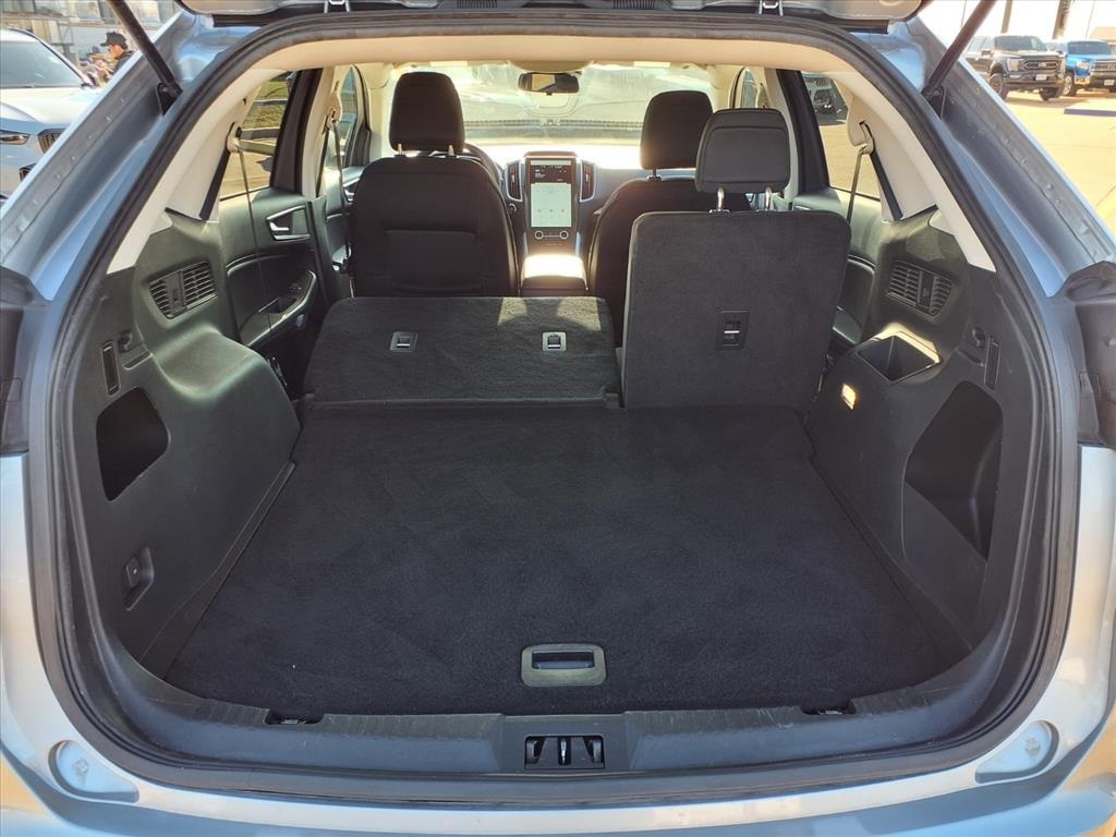 2021 Ford Edge SE Silver at Emmons Autoplex