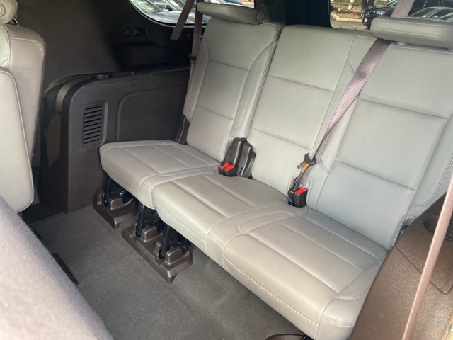 Used Car 2022 Chevrolet Suburban  Z71 For Sale Under $60,000 In San Antonio, Texas