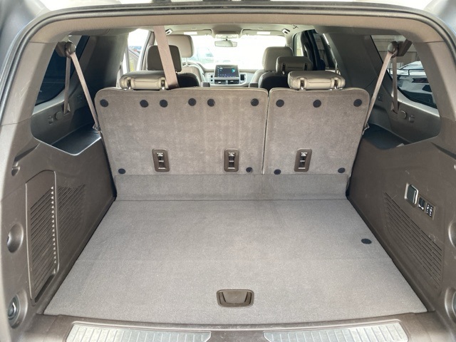 Used Car 2022 Chevrolet Suburban  Z71 For Sale Under $60,000 In San Antonio, Texas