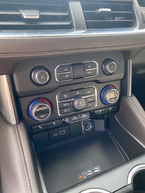 Used Car 2022 Chevrolet Suburban  Z71 For Sale Under $60,000 In San Antonio, Texas