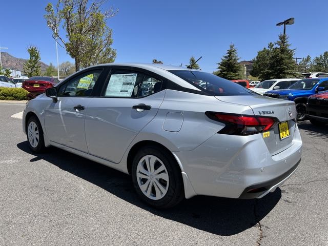 New 2025 Nissan Versa 1.6 S