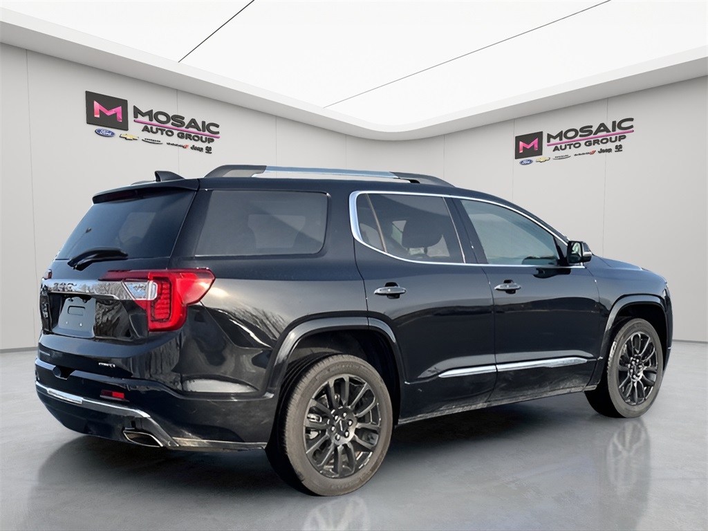 2023 GMC Acadia