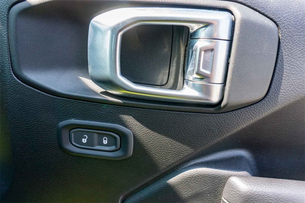 Used Car 2022 Jeep Wrangler  Unlimited High Tide For Sale Under $40,000 In Austin, Texas