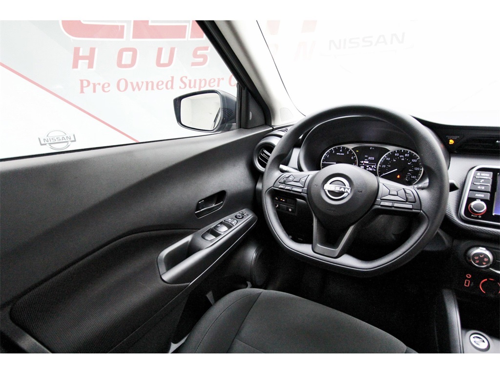 2025 Nissan Kicks Play S - 5