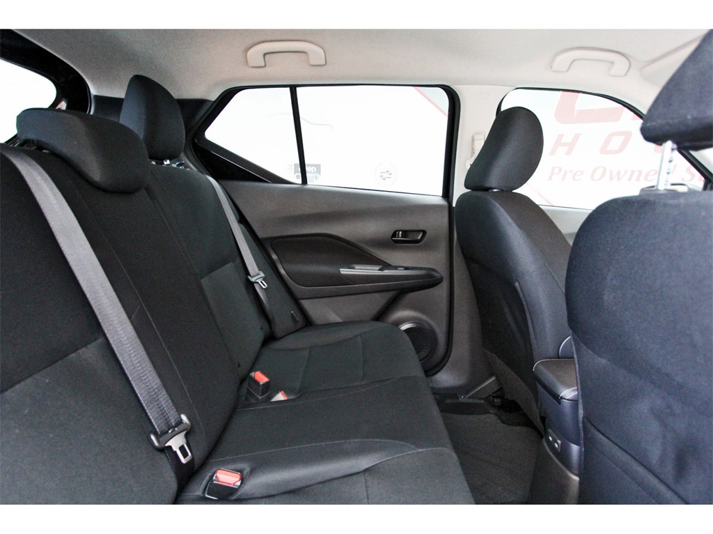 2025 Nissan Kicks Play S - 8