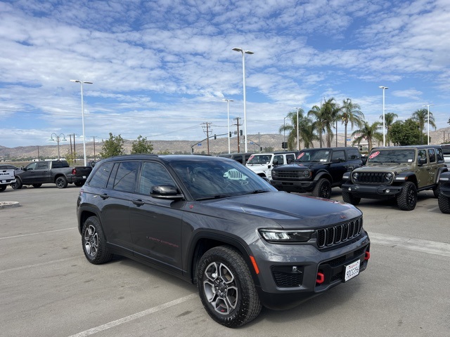 2022 Jeep Grand Cherokee Trailhawk