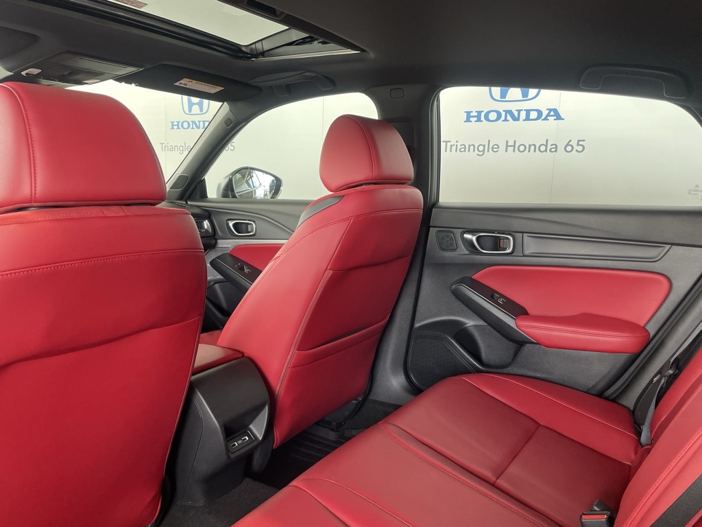 Thumbnail: 2023 Acura Integra - 17