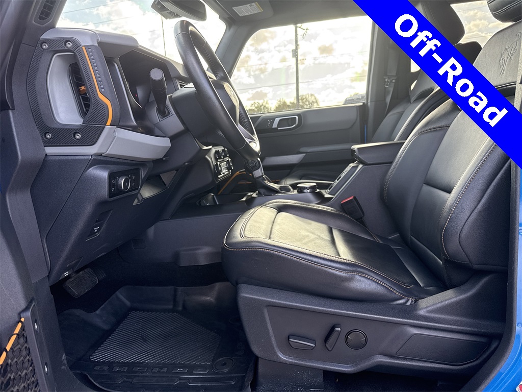 2023 Ford Bronco Badlands - 11